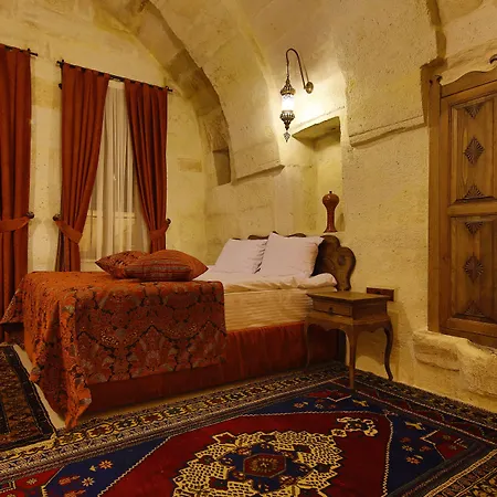 Hotel Fairyland Cave