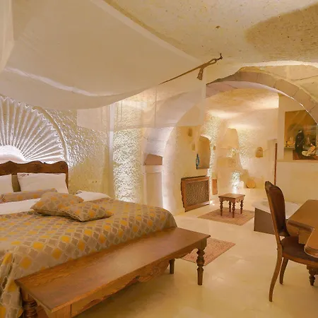 Fairyland Cave Hotel 3*