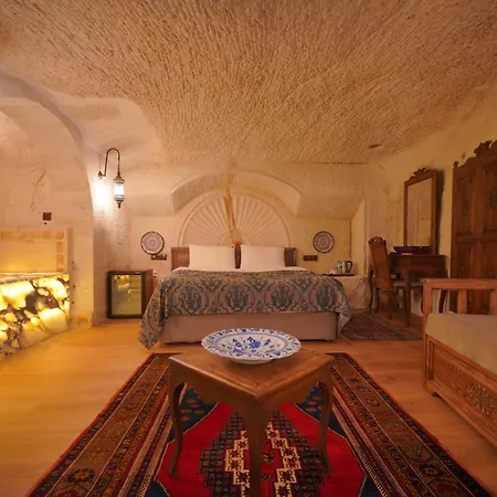 Hotel Fairyland Cave