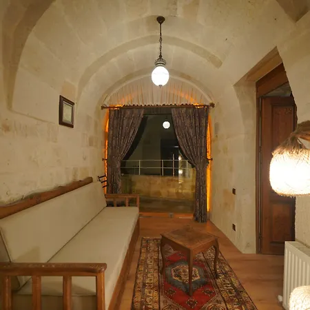 Fairyland Cave Hotel 3*