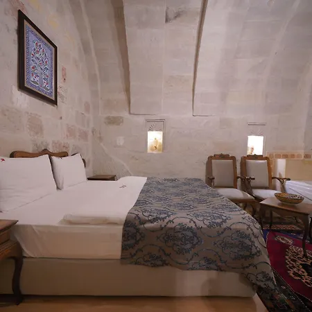 Fairyland Cave Hotel