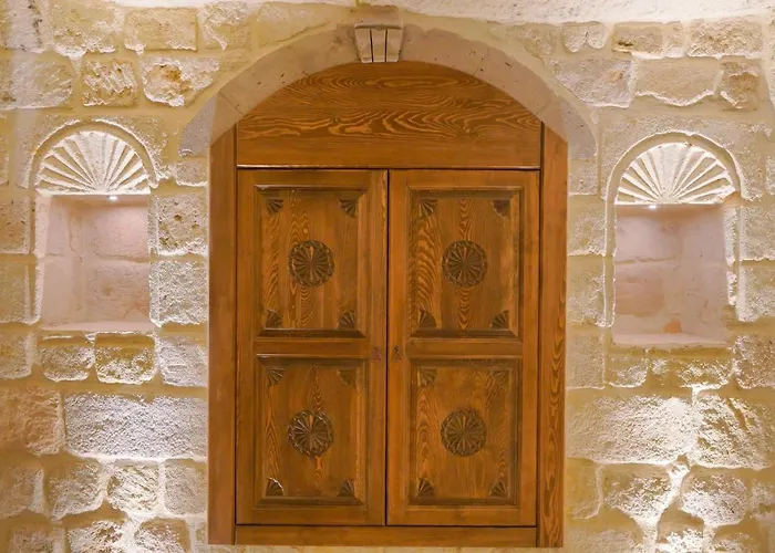 Fairyland Cave Hotel 3*