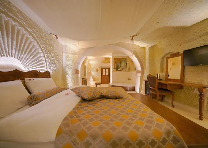 Fairyland Cave 3* גורמה