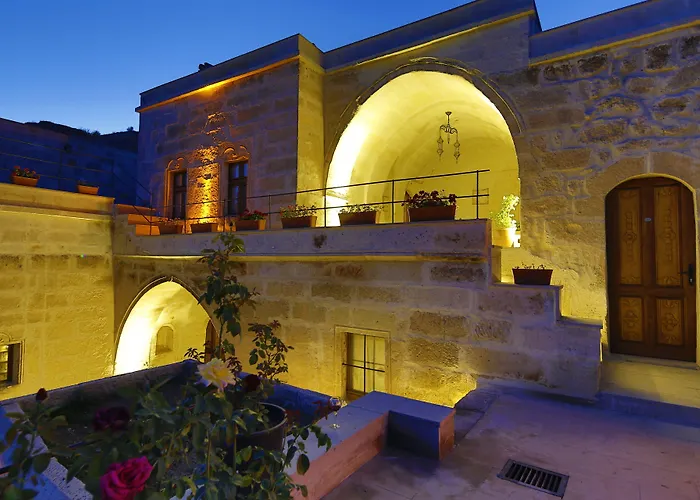 Fairyland Cave Hotel