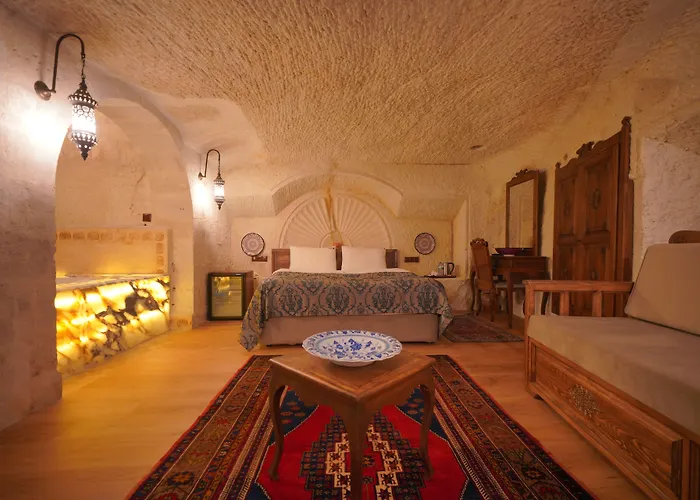 Hotel Fairyland Cave